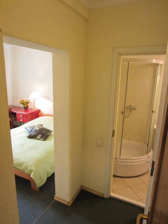 Muzeja Apartamenti Riga Buitenkant foto